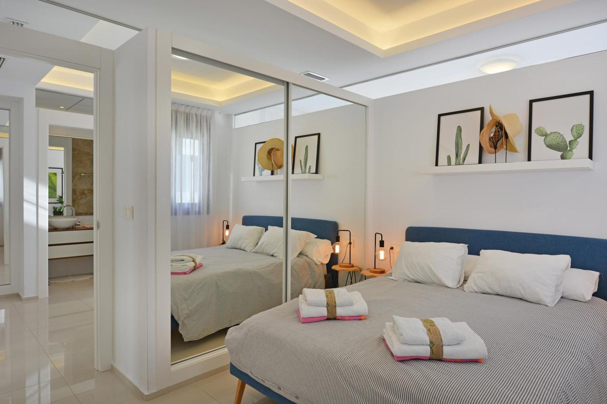 Beachfront Luxury Apartments By Nras 阿勒纳勒斯德尔索尔 客房 照片